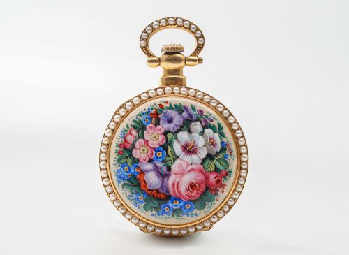十九世紀中國市場琺瑯彩繪珠邊大八件懷錶