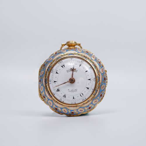 十九世紀土耳其市場18K金琺瑯彩繪三套殼懷錶